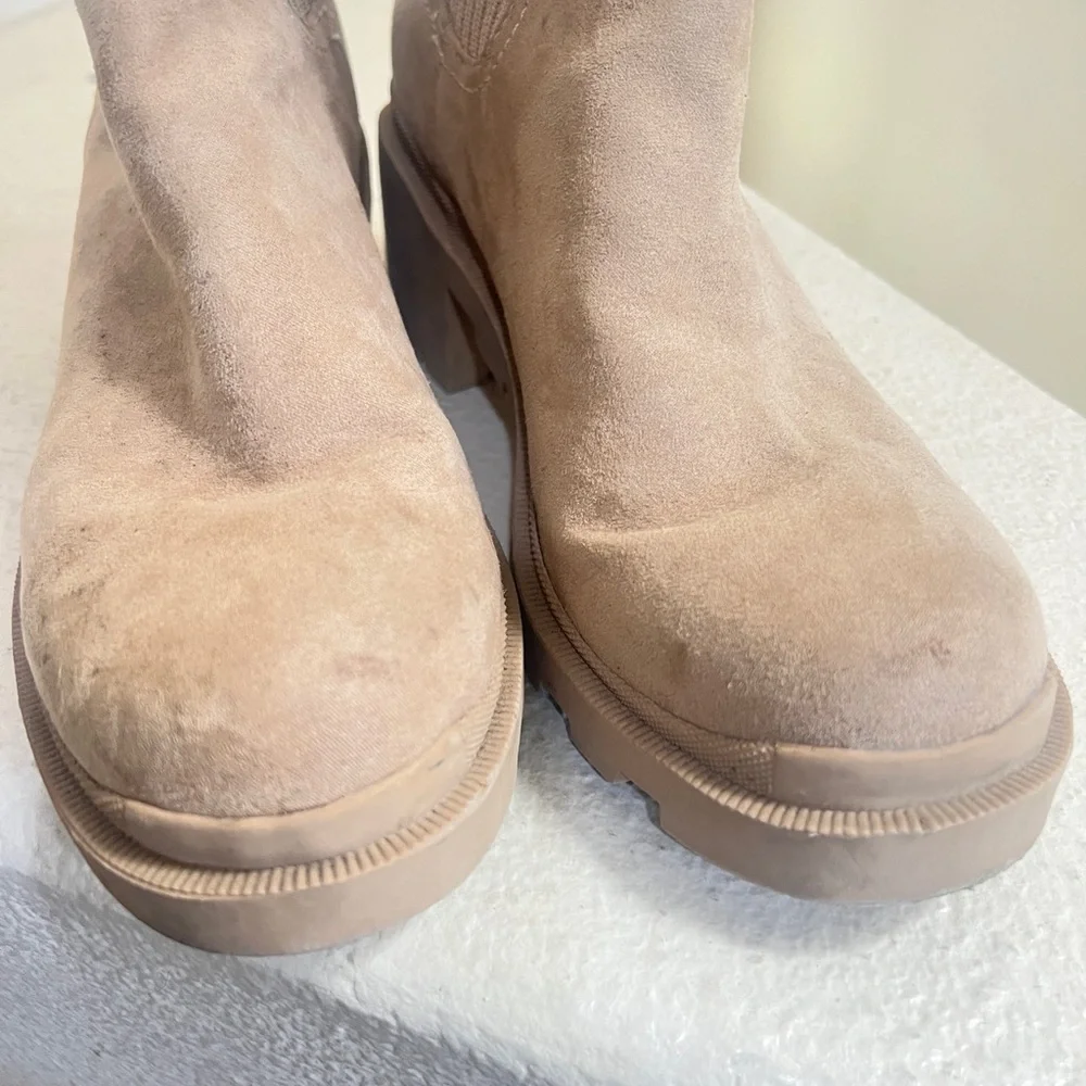 Steve Madden women size 8.5 Suede Lug Sole Booties boots‎ chunky street